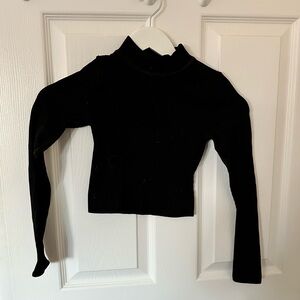 Black Ribbed Cropped Long Sleeve